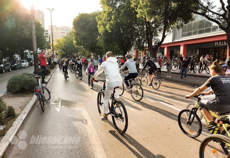 Mostar: Dan bez automobila obilježen biciklijadom - Mostar: Dan bez automobila obilježen biciklijadom